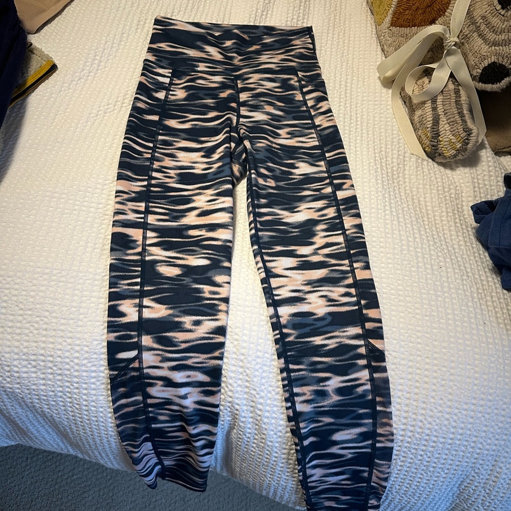 Sweaty Betty the super sculpt 7/8 length leggings size XS